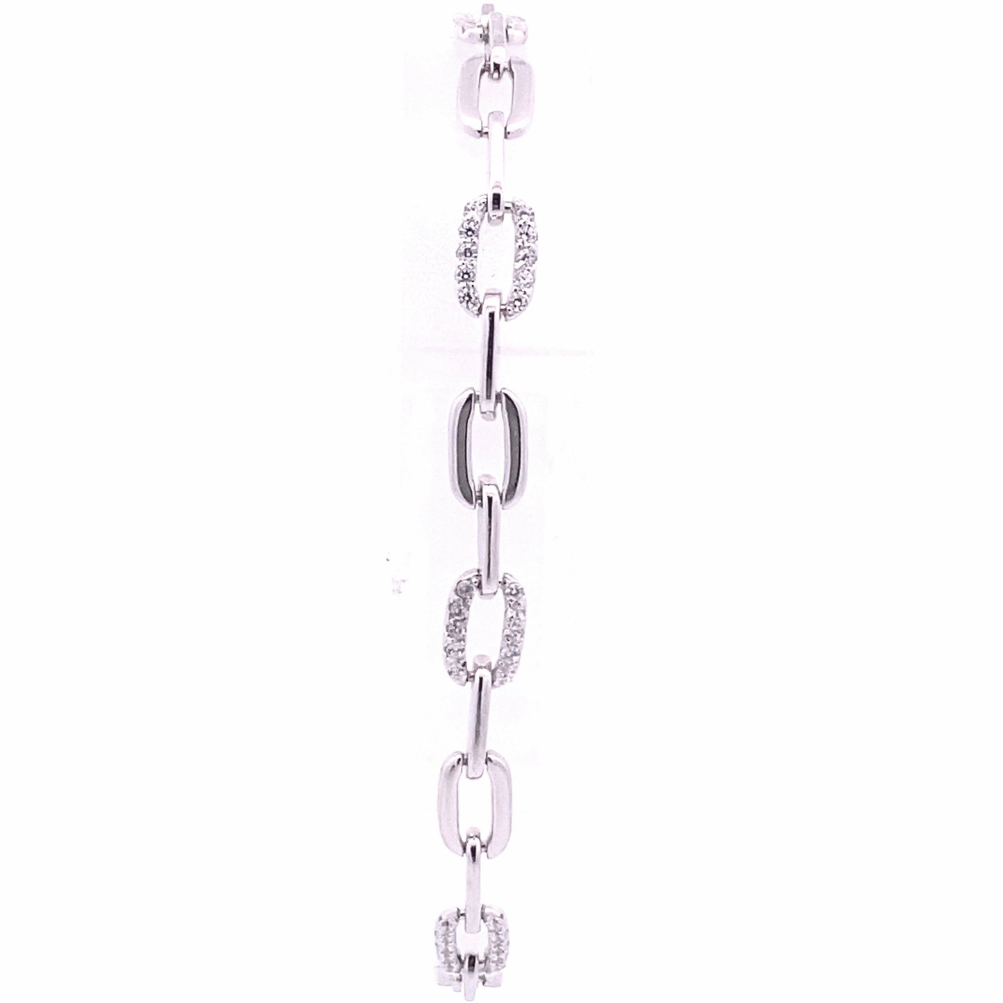 Paperclip chain bracelet with Zirconia front