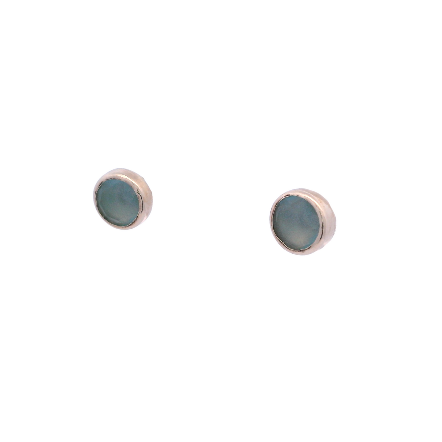 Side view of 5mm flat round stud with a gold base a green/gray zirconia.